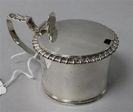 A George IV silver drum mustard by Emes & Barnard, height 2.5in.